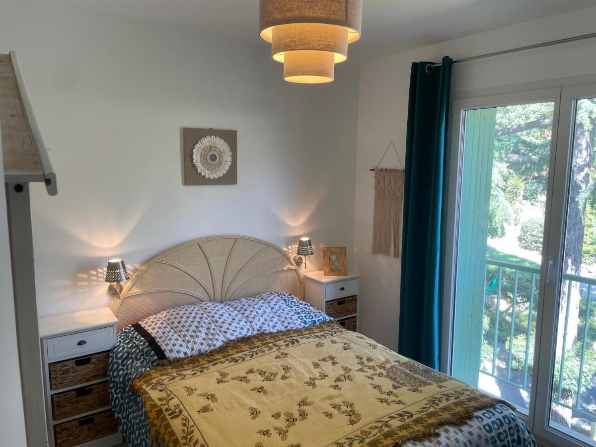Port Bandol T3 Dans Residence Calme Parking Prive Kültér fotó